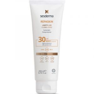 Sesderma Repaskin Fluído Ligeiro Fotoprotector Corporal SPF30 200ml