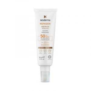 Sesderma Repaskin Tacto Seda Fotoprotector Facial SPF50 50ml